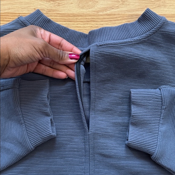 Valley Hewitt Pullover ✨ size Medium - Picture 10 of 15